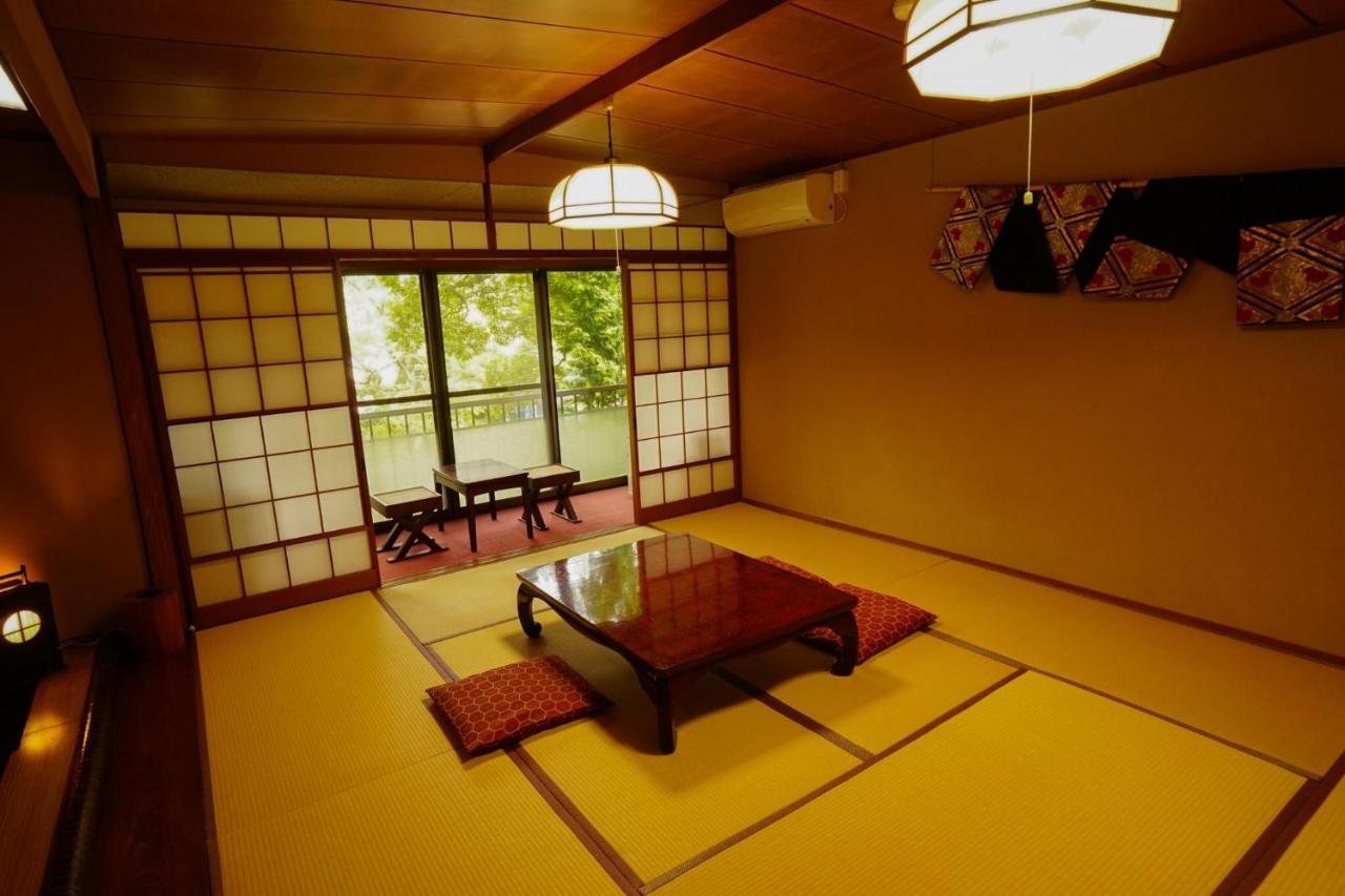 Onsen Yado Mizuguchi Изу Стая снимка