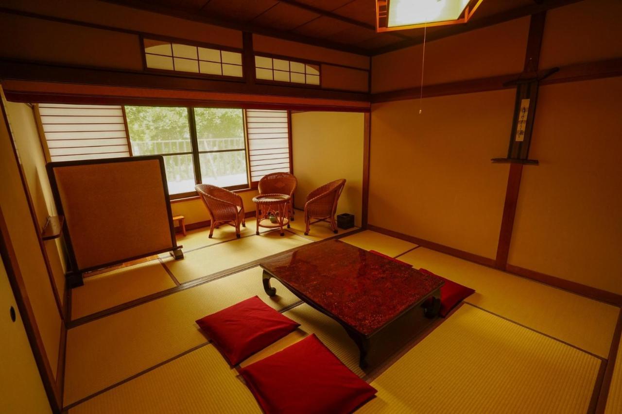 Onsen Yado Mizuguchi Изу Стая снимка